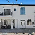 Private Master Bedroom With King Bed Private Bath And Large Flat Tv In Large Centrally Located Gated Unit Near Universal Studio