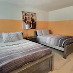 Deluxe Marina 2Bdr 2Ba Home Must See