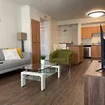 3 Km To Venice Beach Boardwalk Sleeps 6