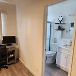 Cozy Private Room & Bath Central Location La