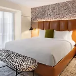 Burton House, Beverly Hills, A Tribute Portfolio Hotel