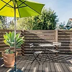 Perfect Venice Beach Vacation Home For Couples And Families