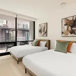 Luxurious 2-Bedroom Retreat In Santa Monica
