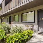 Blueground Mar Vista Nr Venice Beach Wd Lax-1326