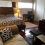 Woodland Hills Best Priced Room