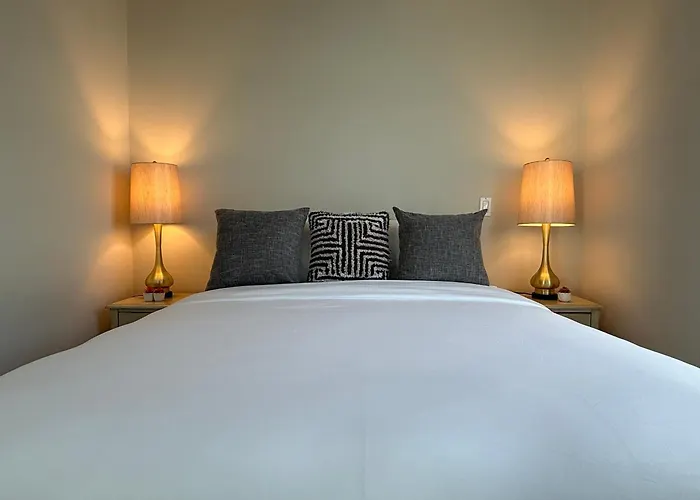 Studio Suite - Walk To Convention Center And Crypto Arena