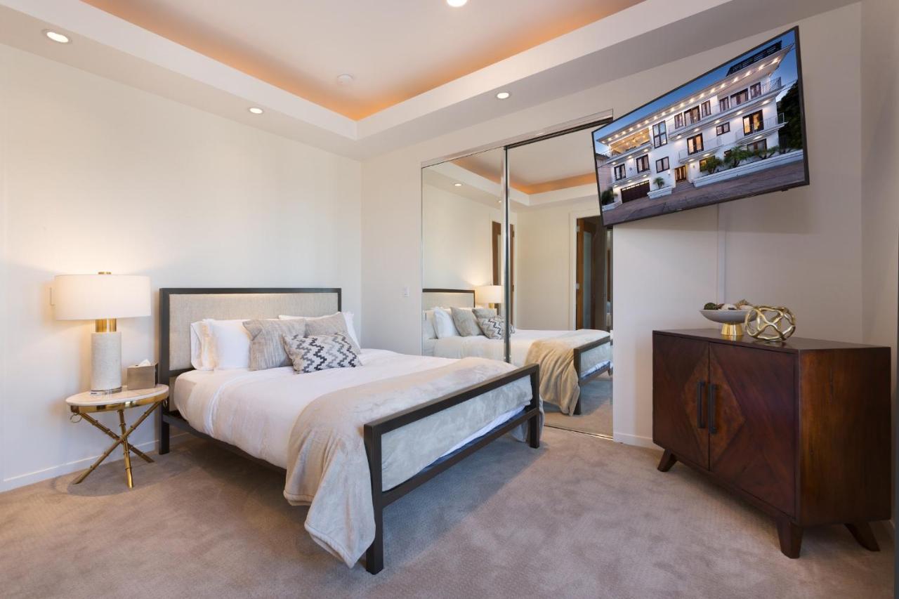 Hollywood Hills With La City Views Holiday home Los Angeles