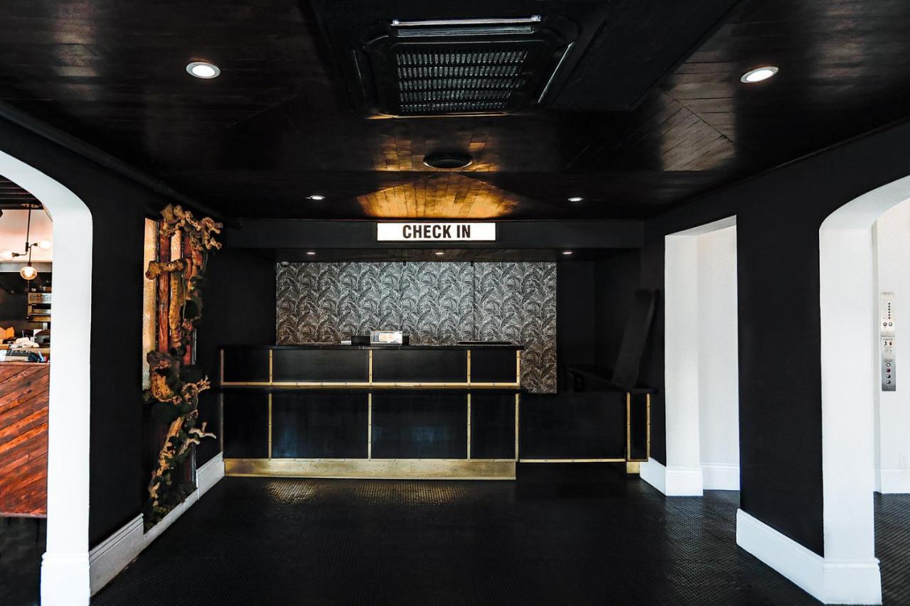H By H Hospitality 4* Los Angeles