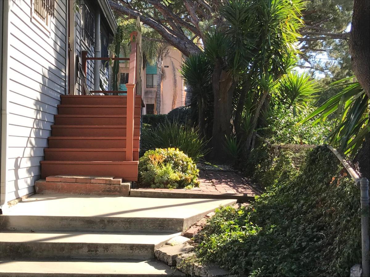 Guest house Sanborn Los Angeles