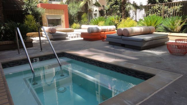 Heaven On Hollywood Boulevard 3*