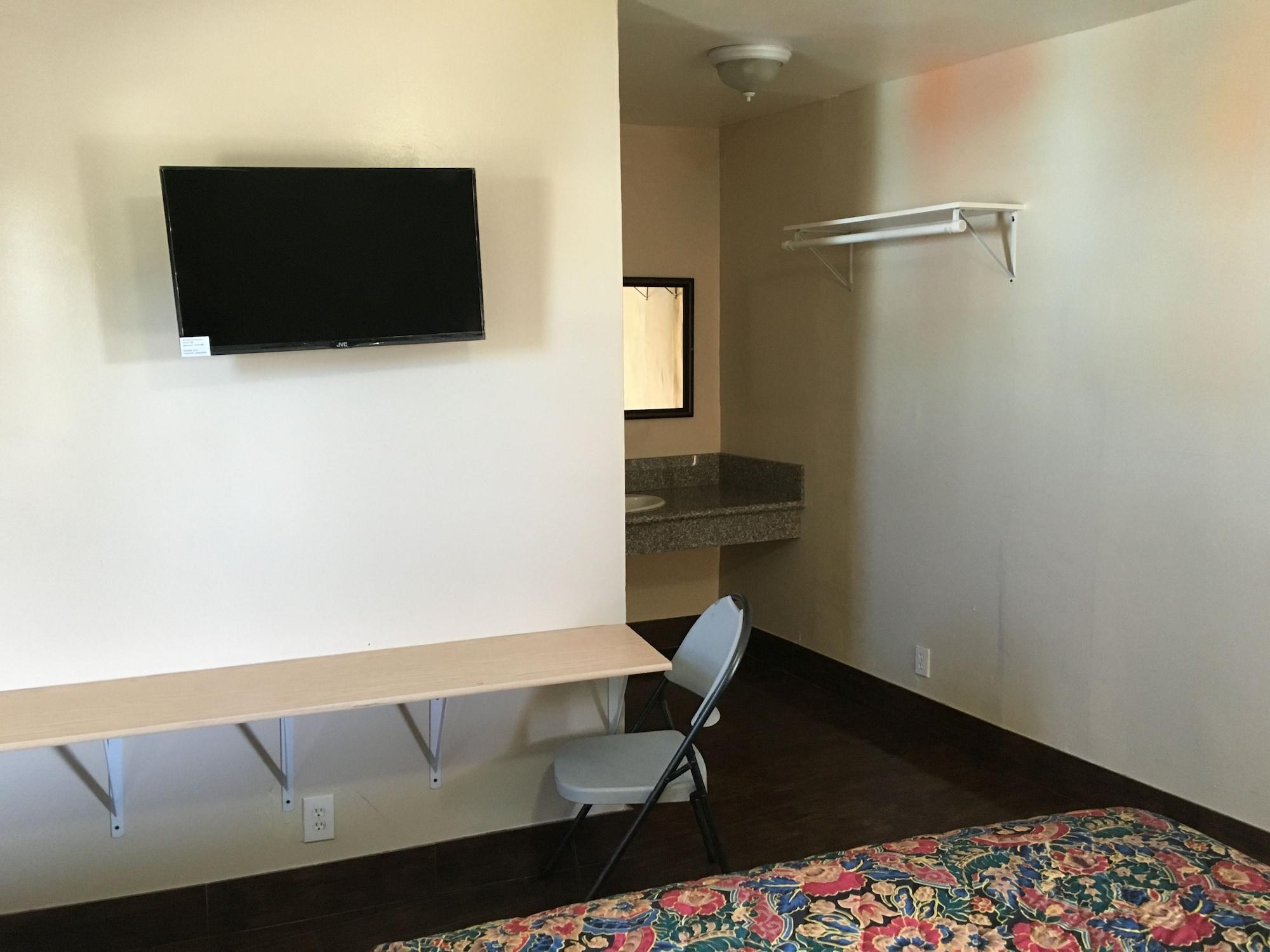 Eastsider -downtown La New Motel