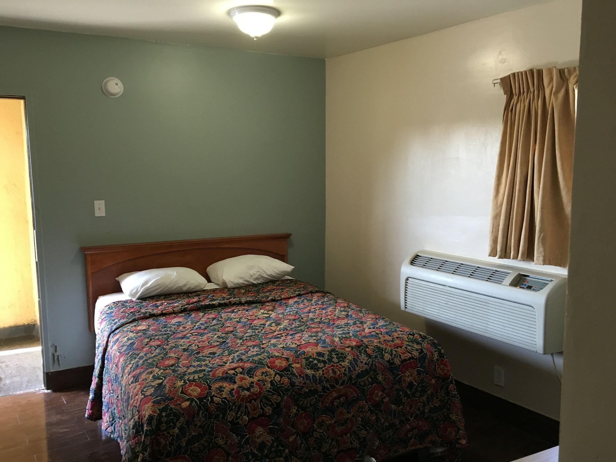 Eastsider -downtown La New Motel