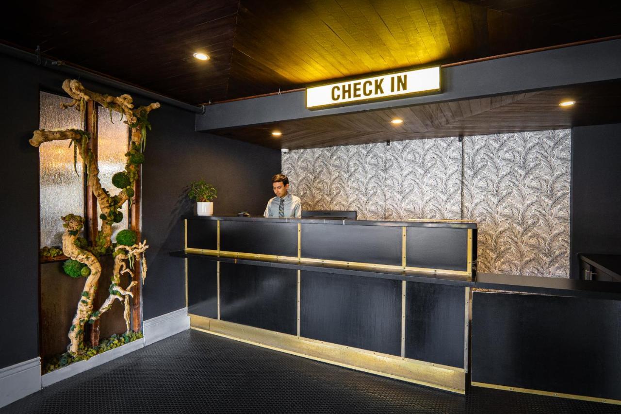 H By H Hospitality Hotel Los Angeles