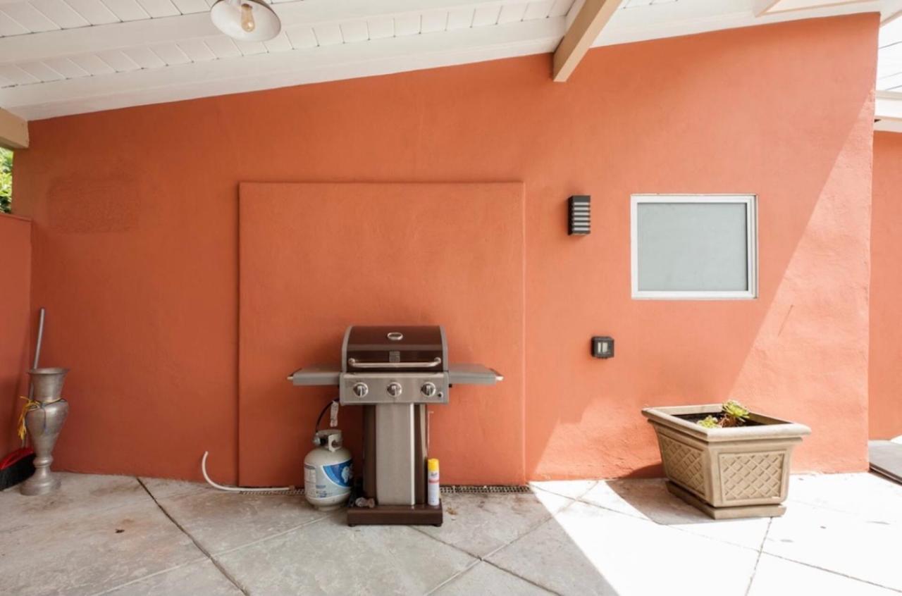 Tranquility In Prime Location With Private Pool * Los Angeles