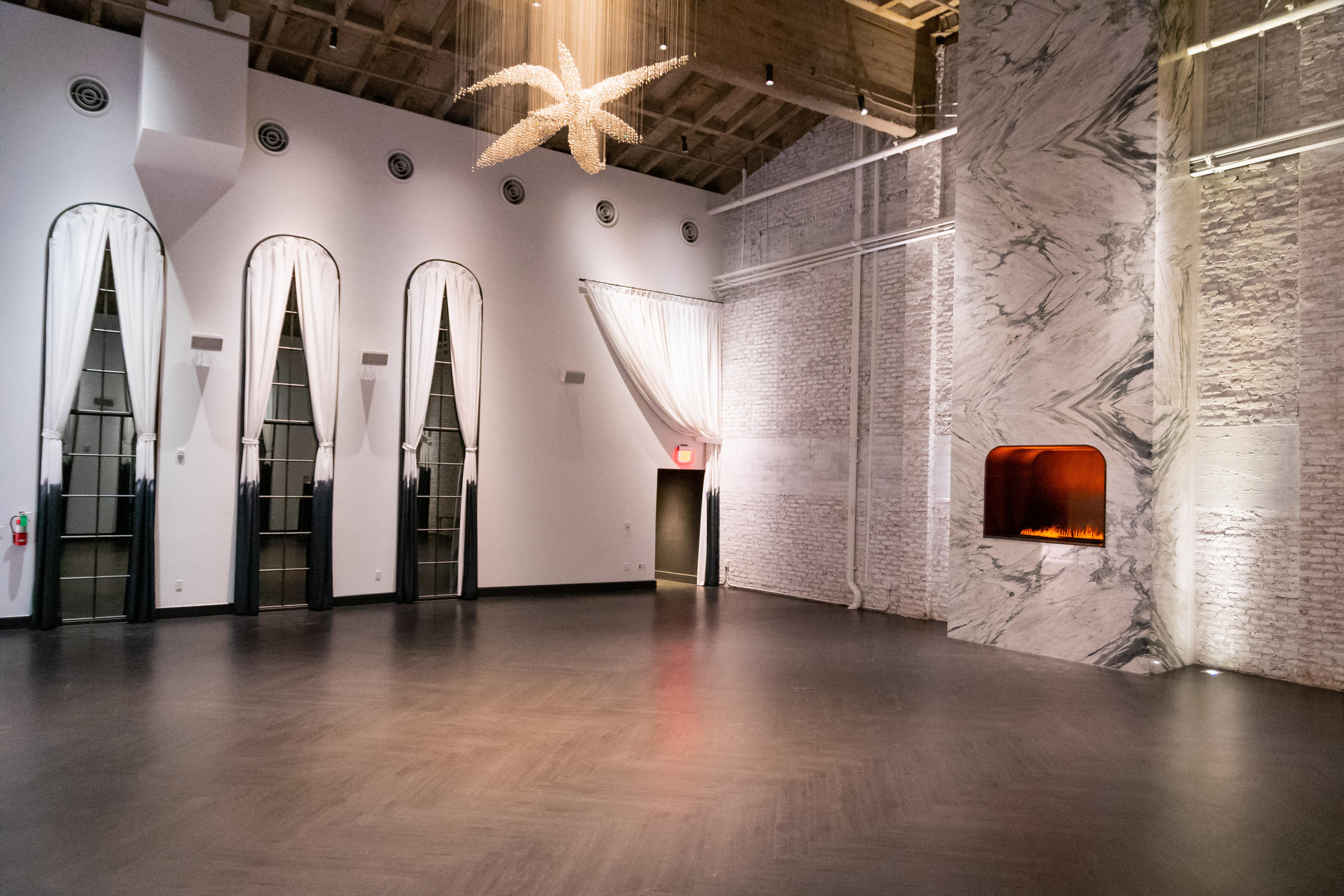 The Mayfair 4* Los Angeles