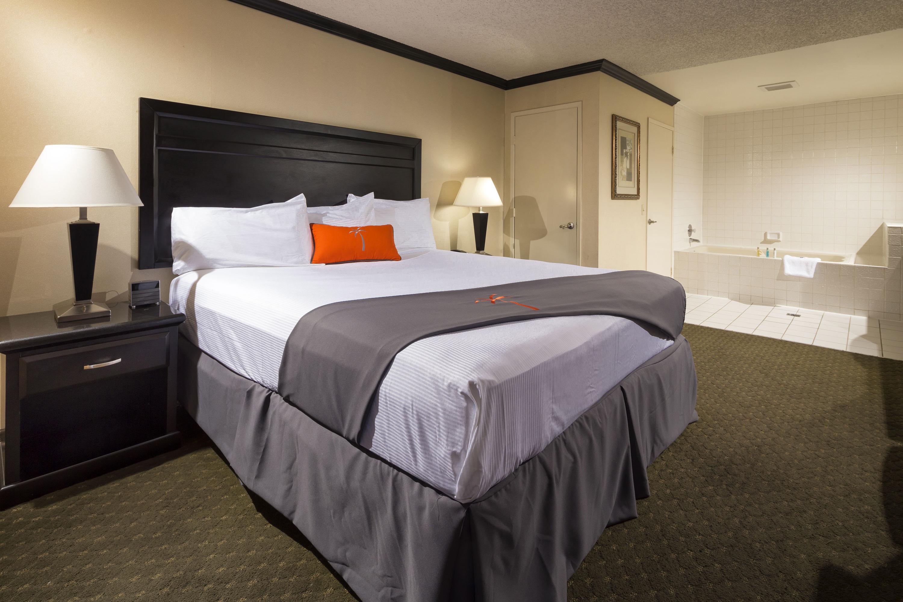 Canoga At Warner Center Hotel 3*