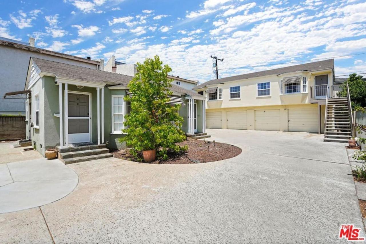 Lovely Located In Santa Monica A Apartment Los Angeles