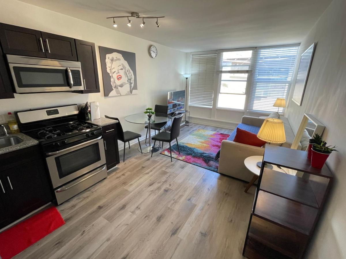 The Housing La Apartment *