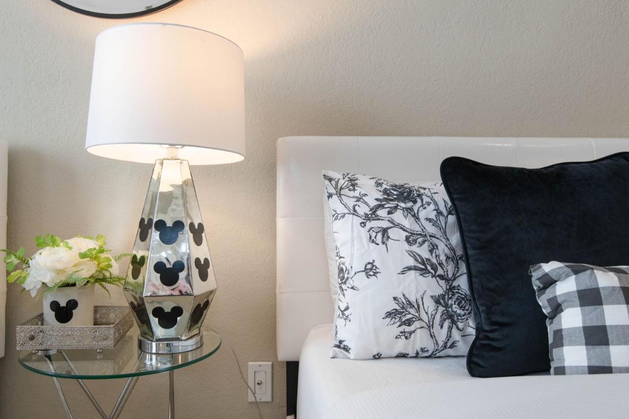 Apartment Gucci Mickey And Maxico Lofts Free Parking And Wifi Los Angeles