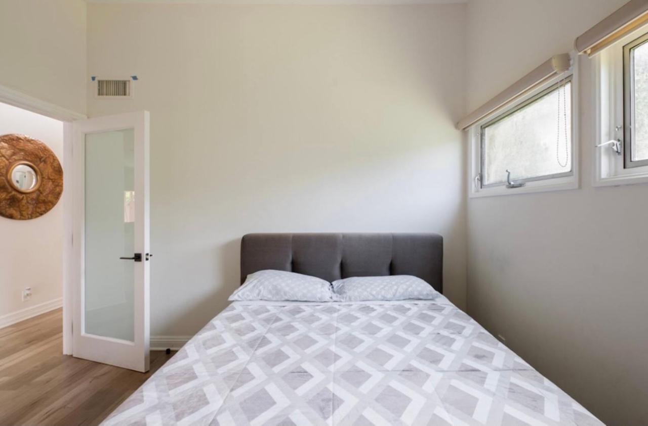 Tranquility In Prime Location With Private Pool * Los Angeles