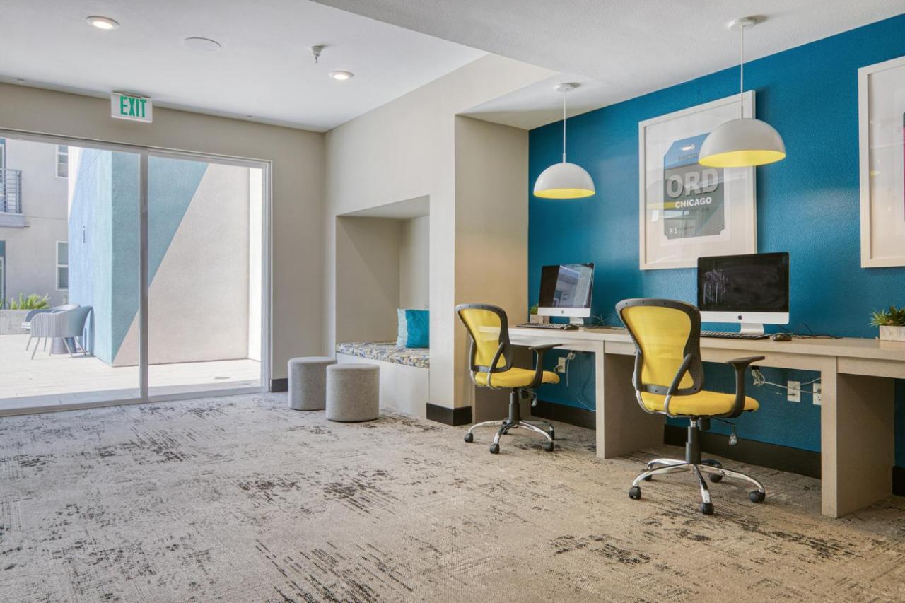 North Hollywood 2br W Gym Pool Nr Tj Lax-880 Apartment Los Angeles