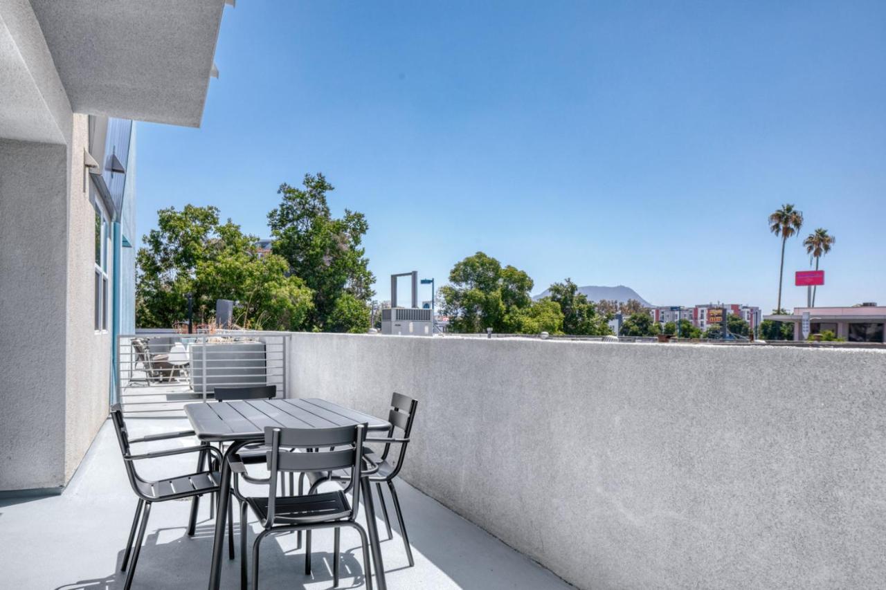 North Hollywood 2br W Gym Pool Nr Tj Lax-880 Apartment Los Angeles