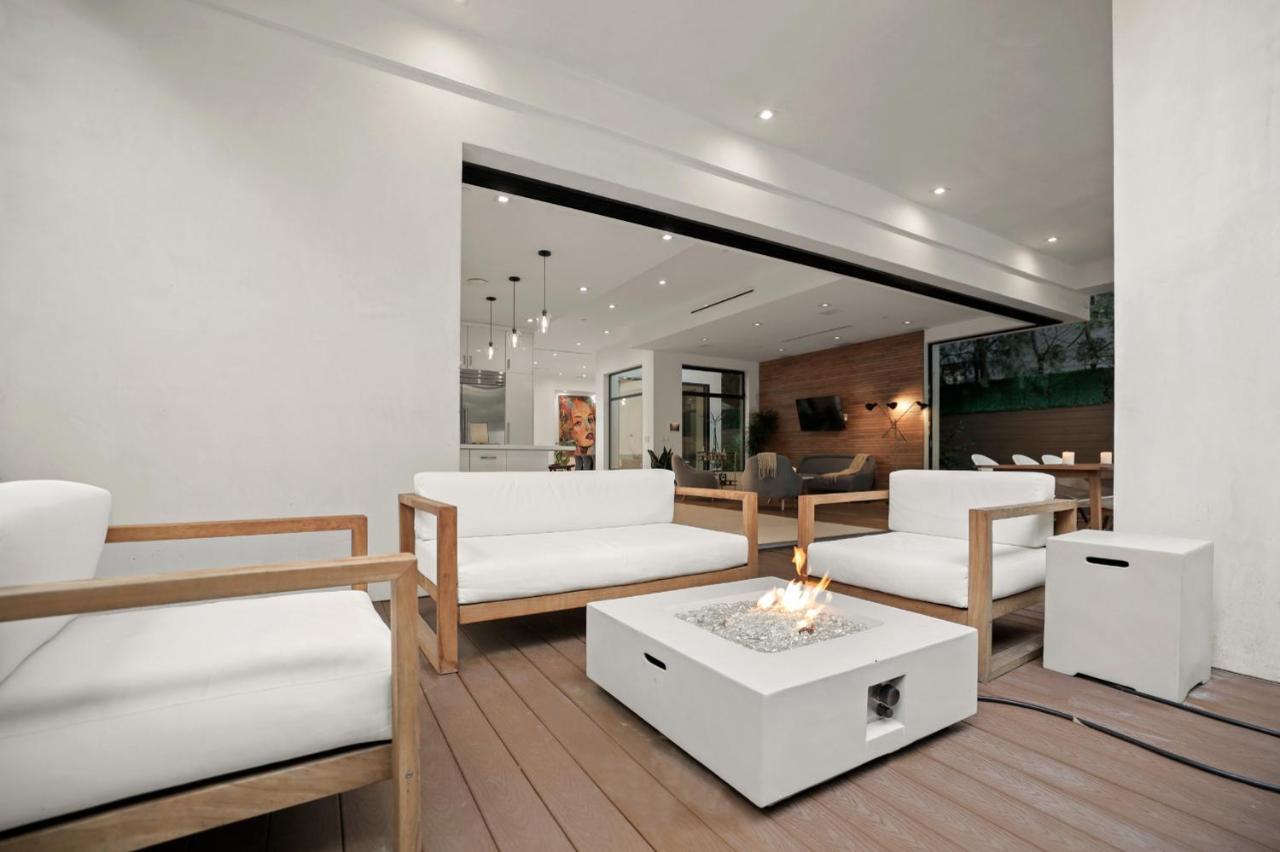 Crescent Heights Villa