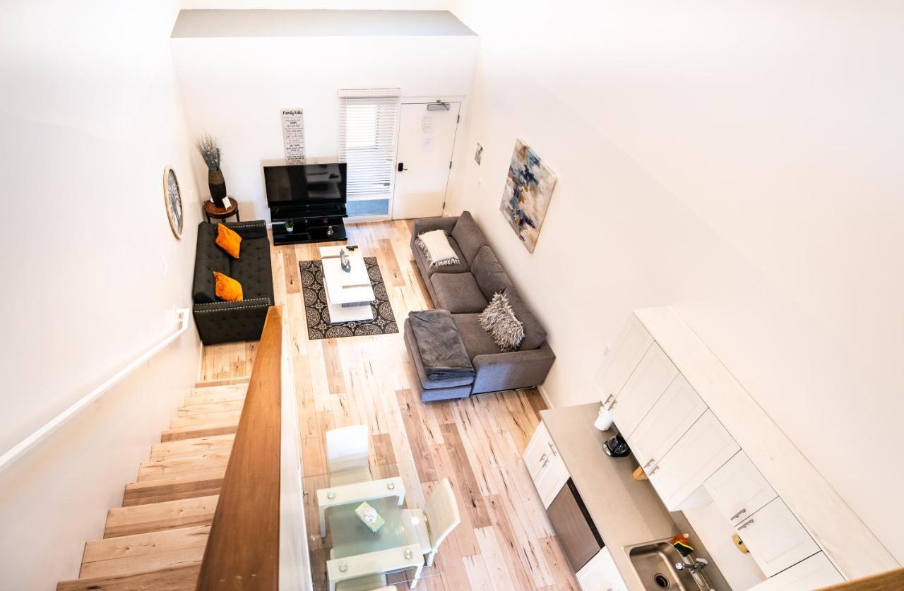 Chic 1-bed Hollywood Loft Iconic Sign Views & Private Parking Apartment