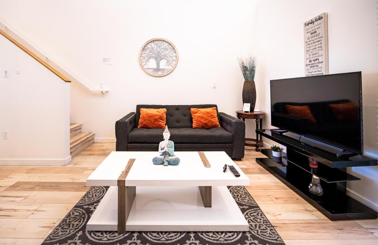 Apartment Chic 1-bed Hollywood Loft Iconic Sign Views & Private Parking *