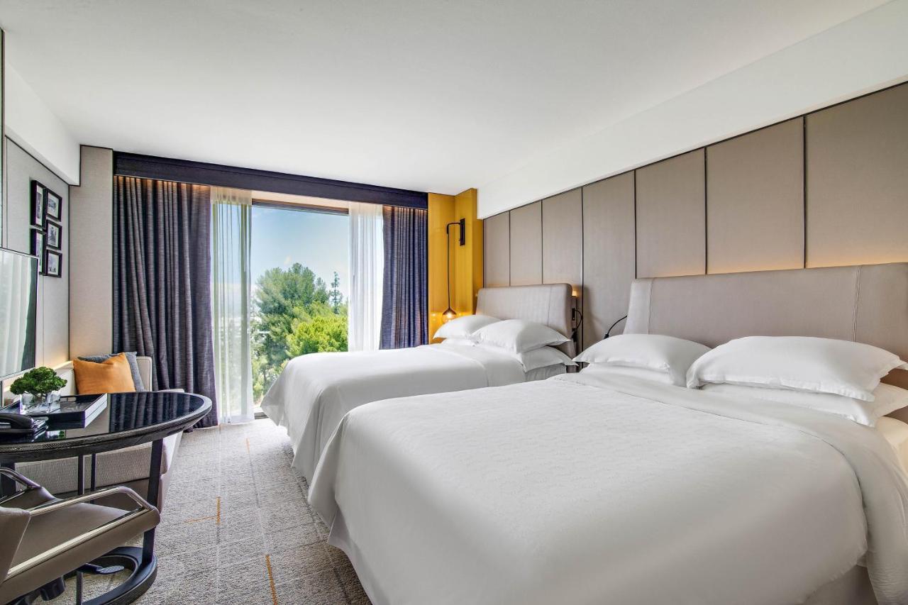 Hotel Sheraton Universal 4*