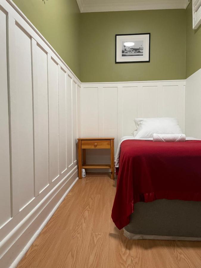 Usc Cozy Nook: Wi-fi, Ac & Fridge Near Downtown Homestay *