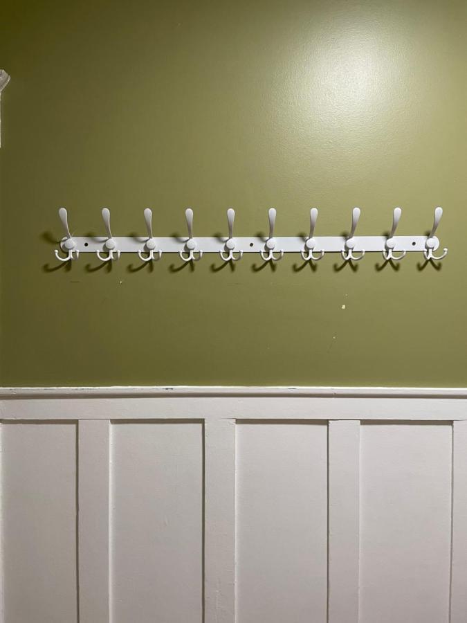 Homestay Usc Cozy Nook: Wi-fi, Ac & Fridge Near Downtown