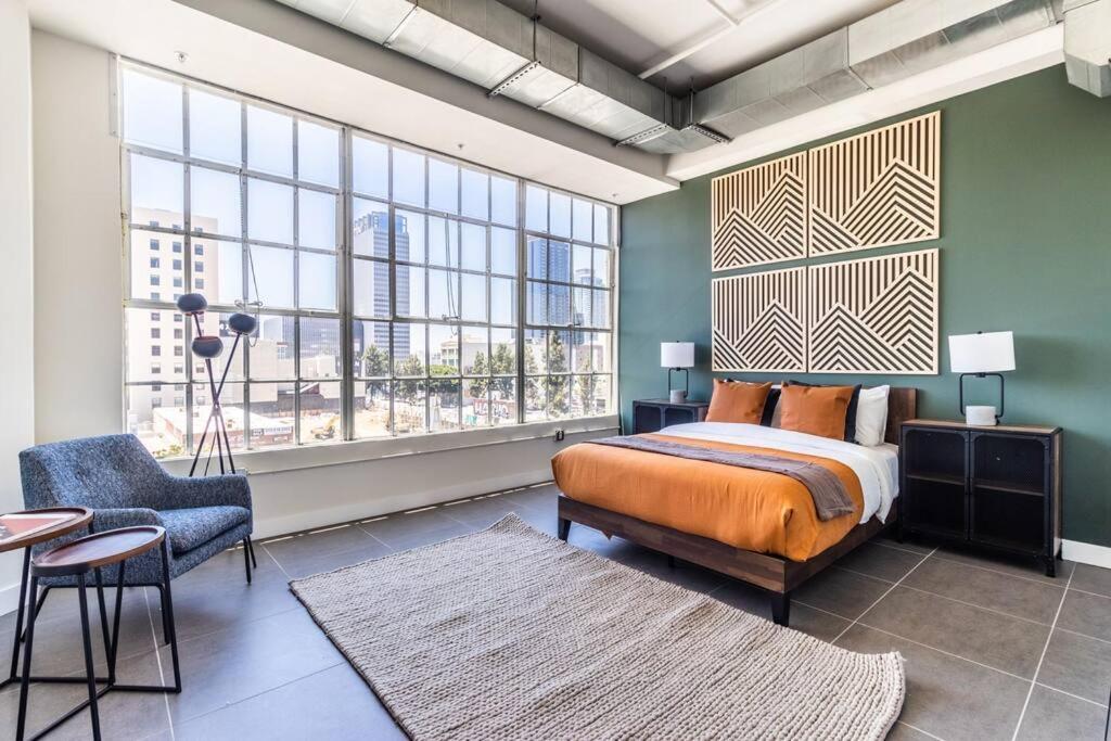 Experience Dtla 3bd 2 Bth Apt Apartment Los Angeles