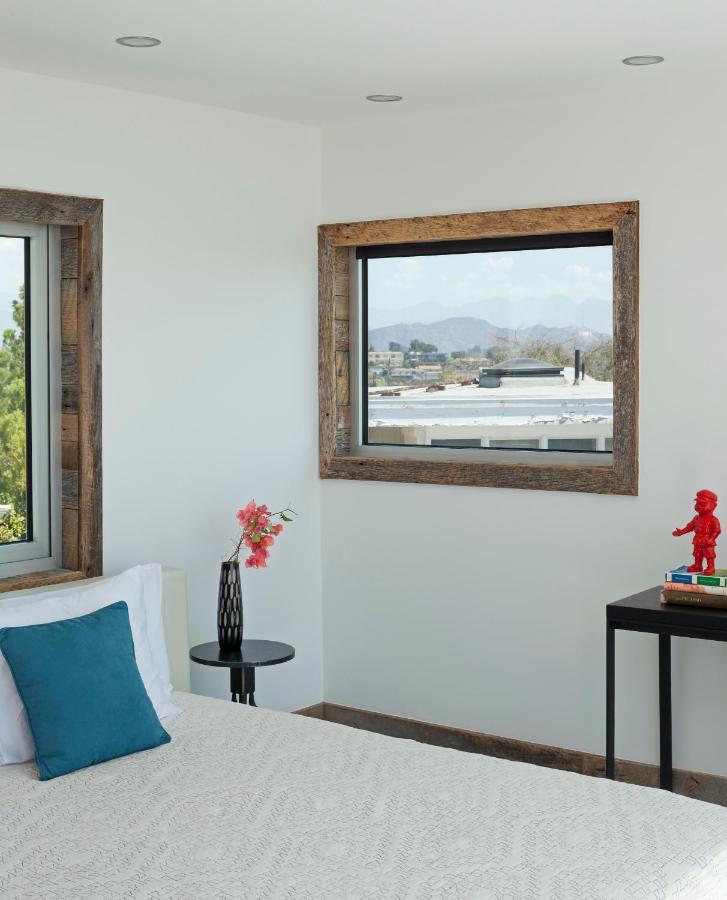 5m New 4br Jetliner View Modern West Hollywood Hills Oasis *