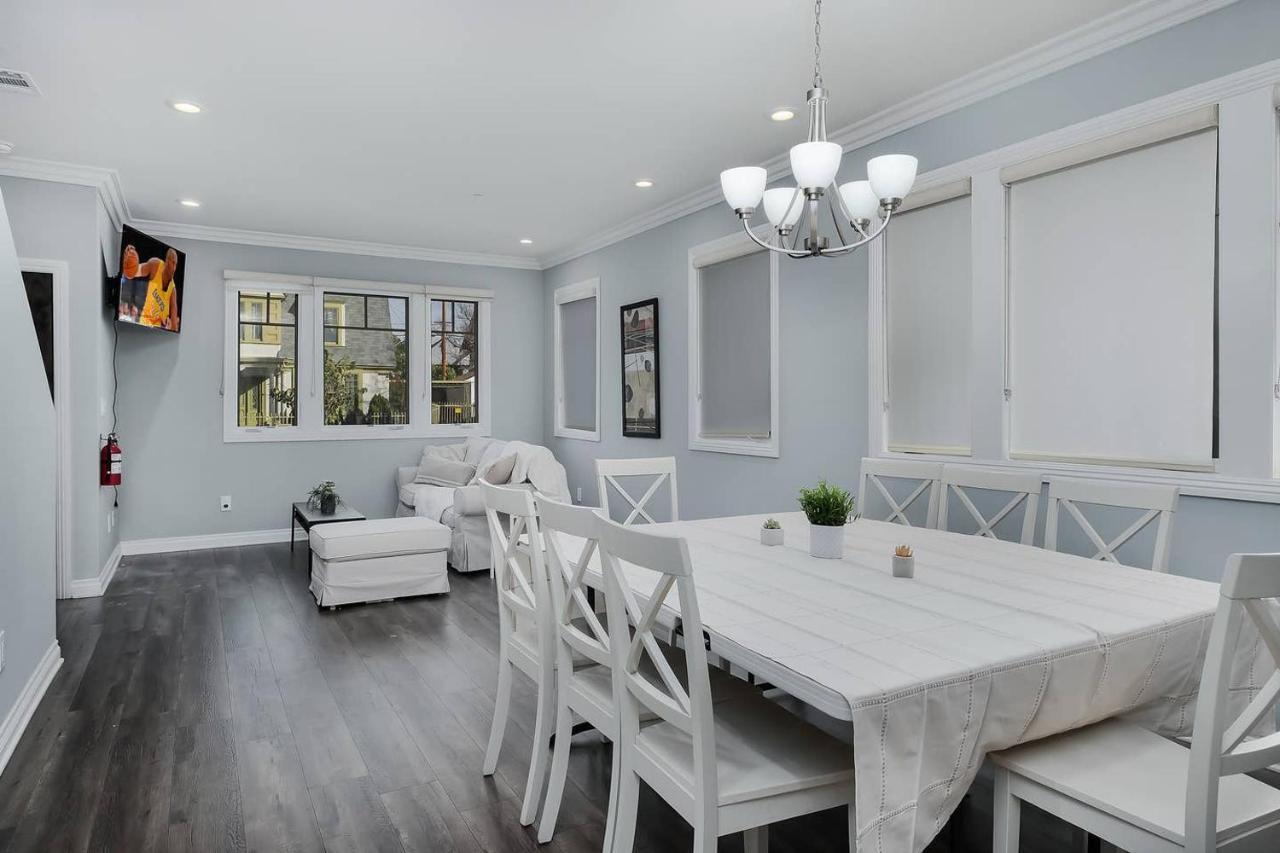 Stylish 4 Bedroom House Near Korea Town