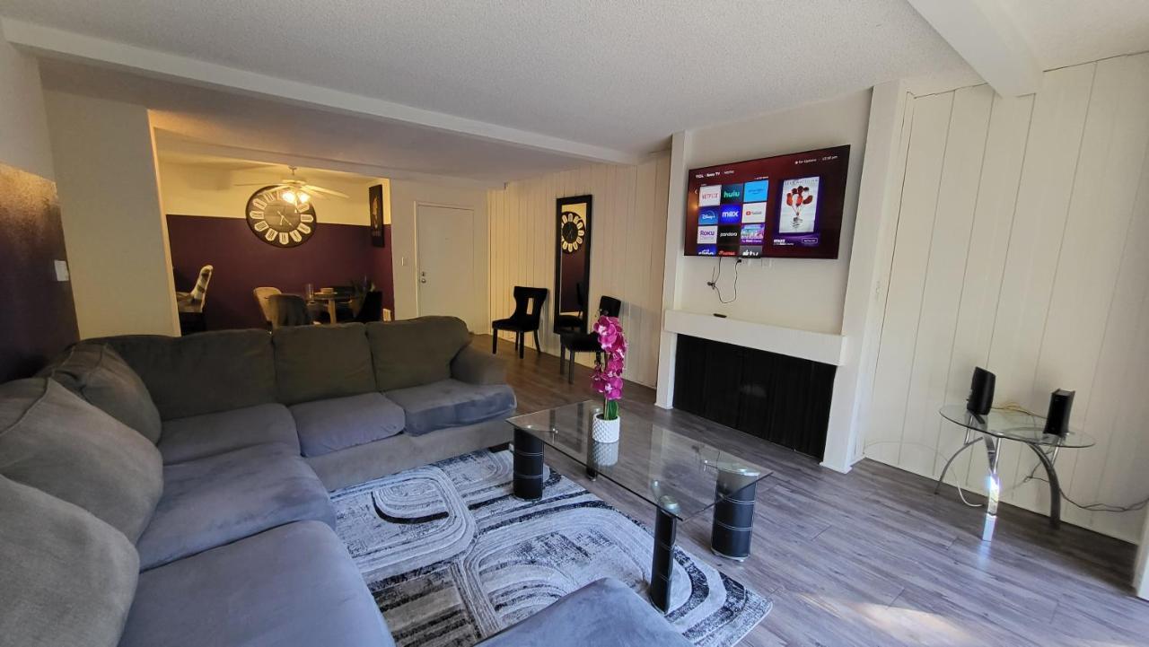 Apartment Deluxe Marina 2bdr 2ba Must See