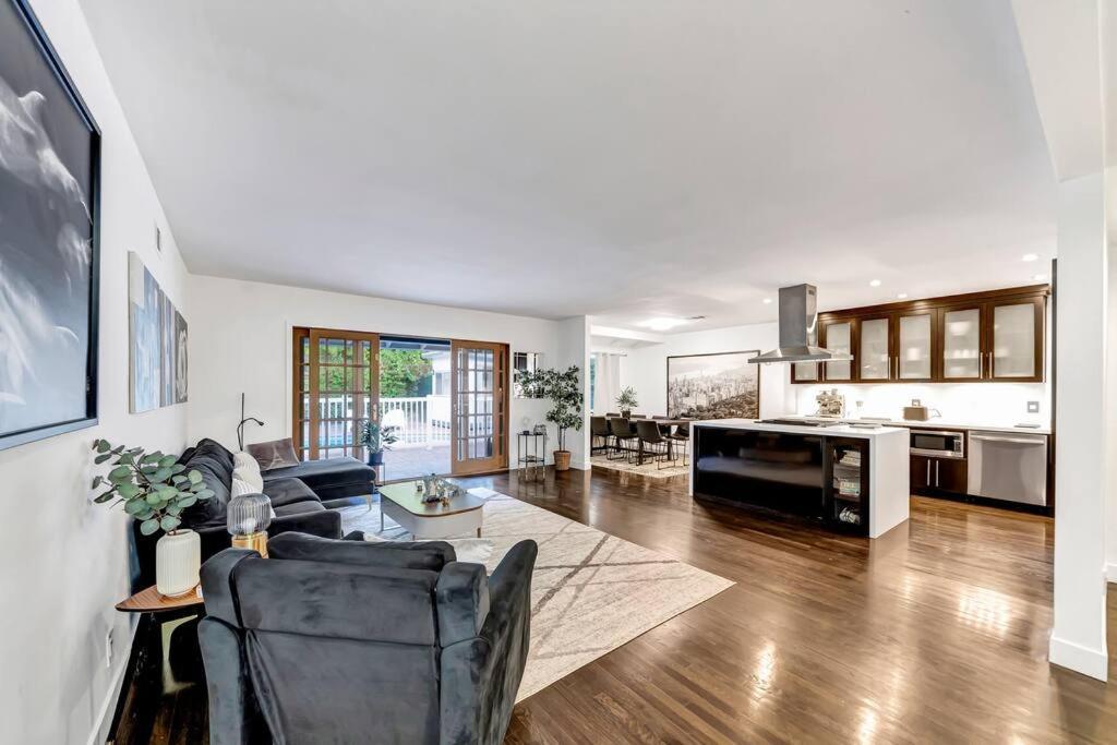 Eden - Woodland Hills Holiday home