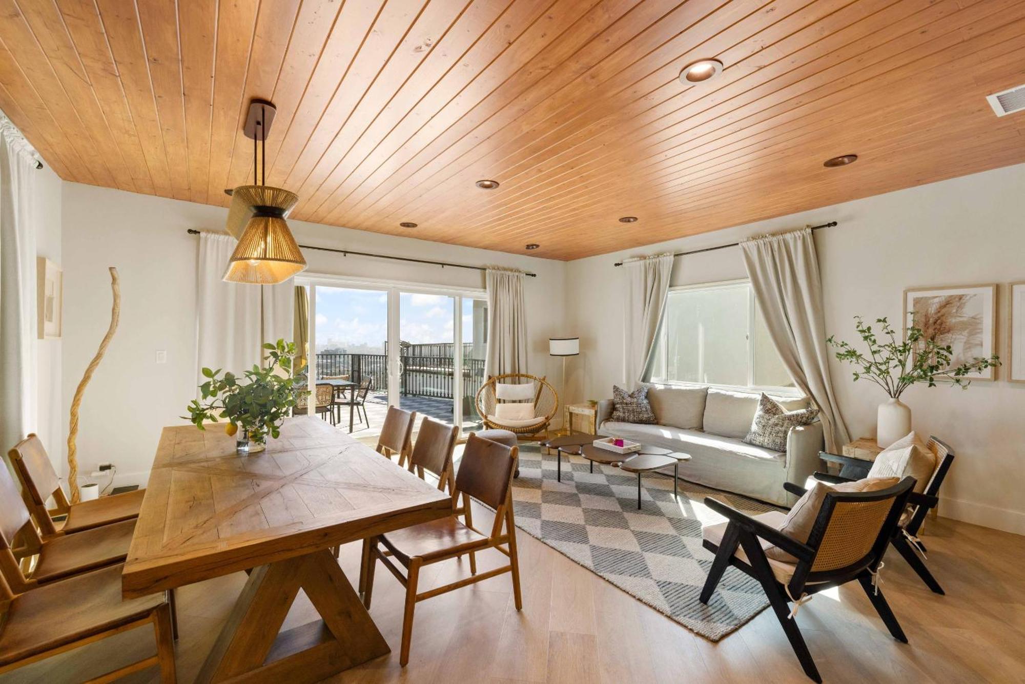 Sycamore View I * Los Angeles