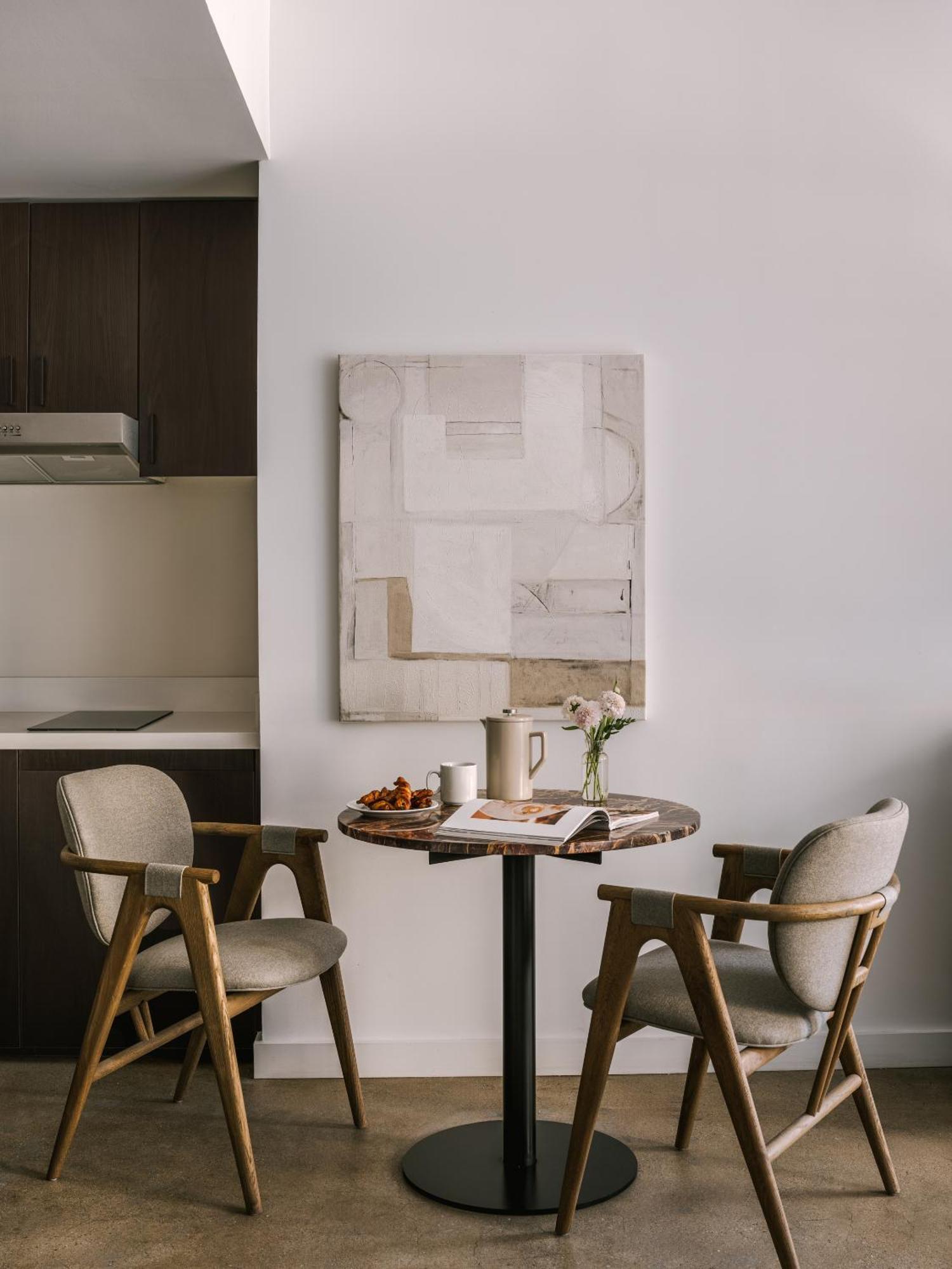 Sonder The Winfield Aparthotel Los Angeles
