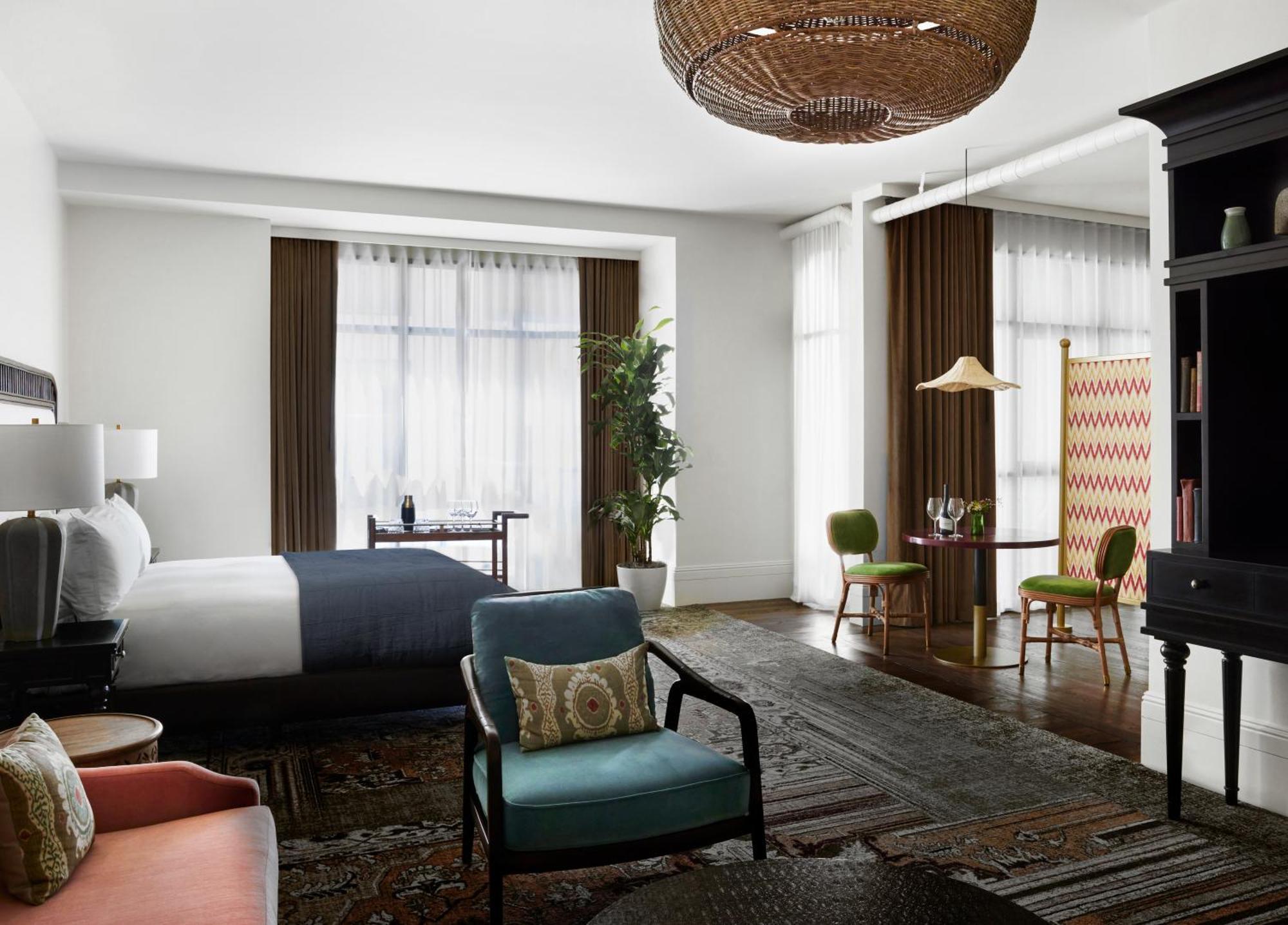Hotel The Aster 5*