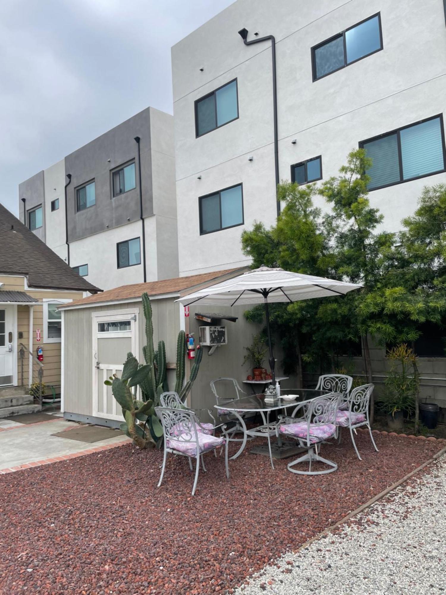 Usc Cozy Nook: Wi-fi, Ac & Fridge Near Downtown Homestay