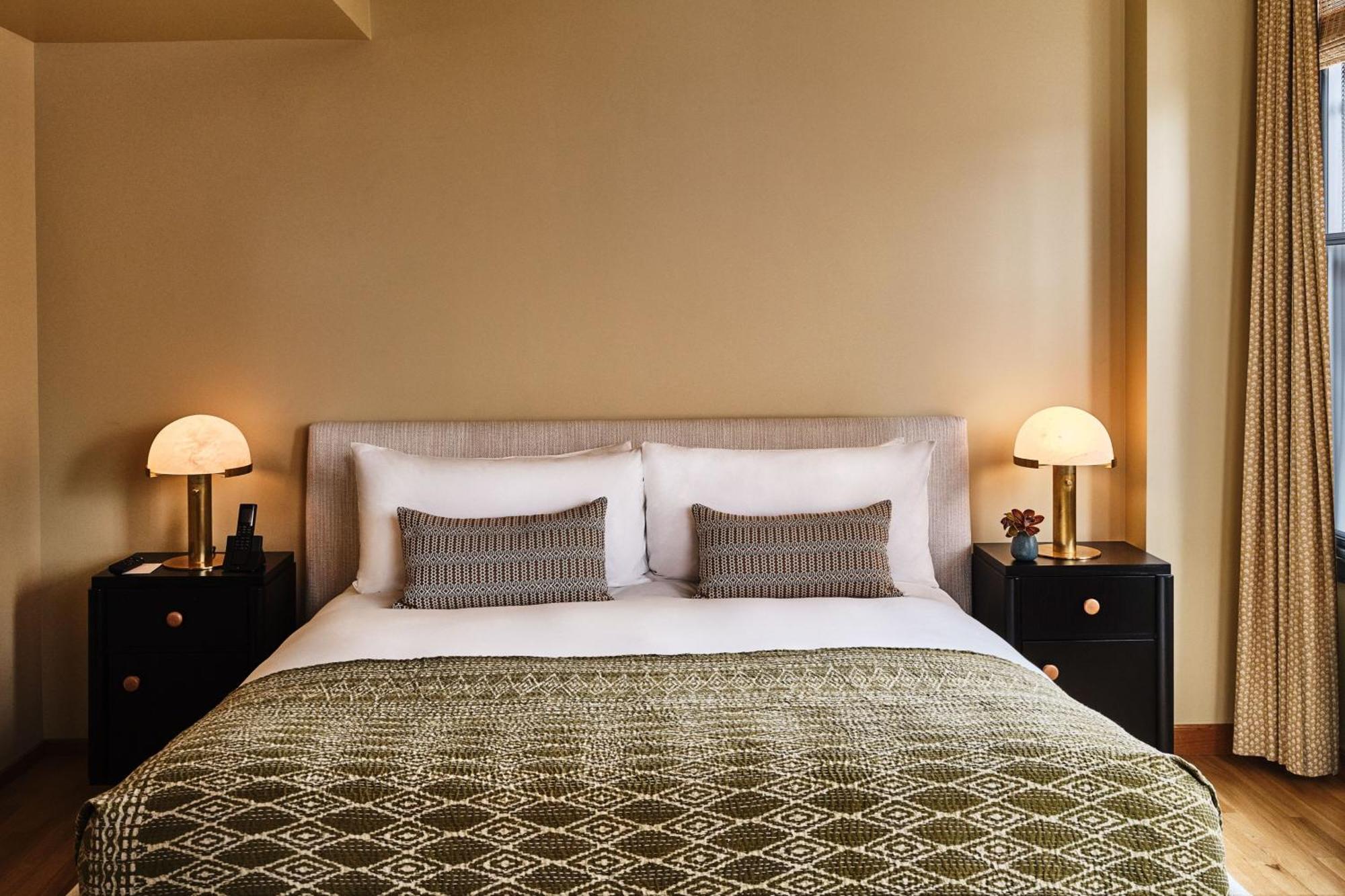 Hotel Downtown Angeles Proper Hotel, A Member Of Design 5*