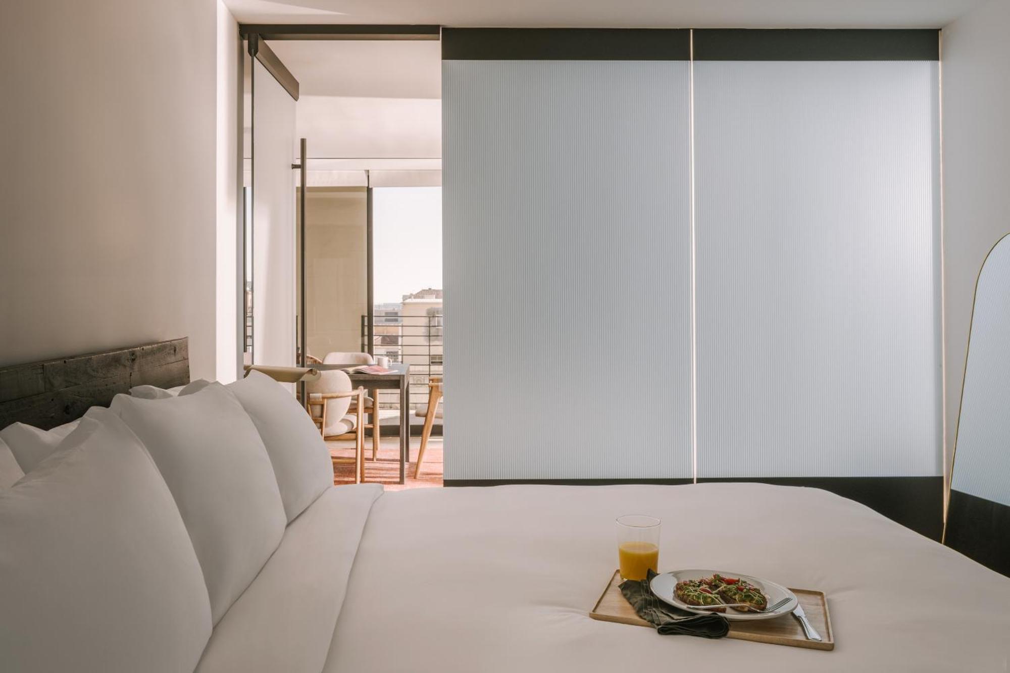 Sonder The Winfield Aparthotel