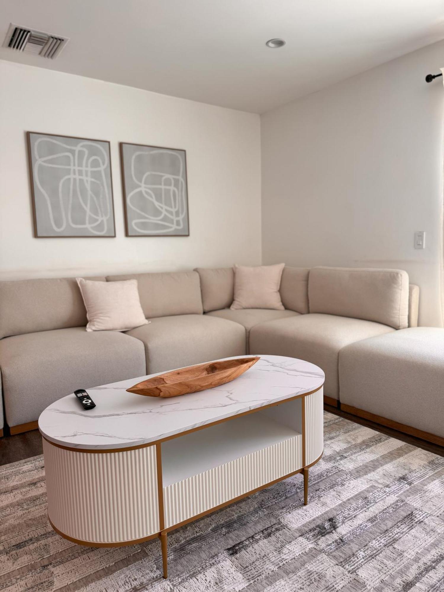 Fully Remodeled 1-bedroom House With Massive Yard * Los Angeles