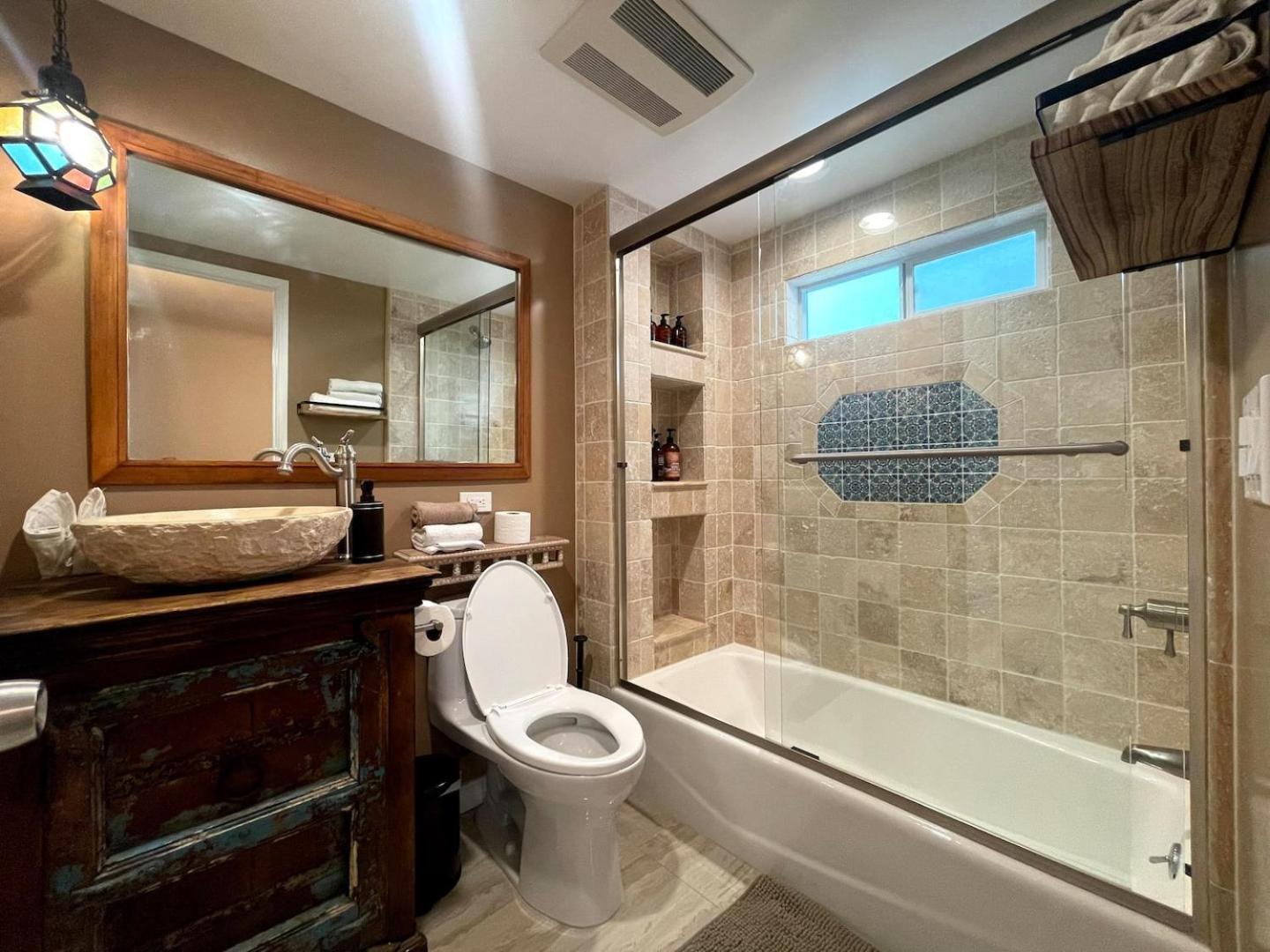 Rustic 3br 2ba La Near Lax Los Angeles