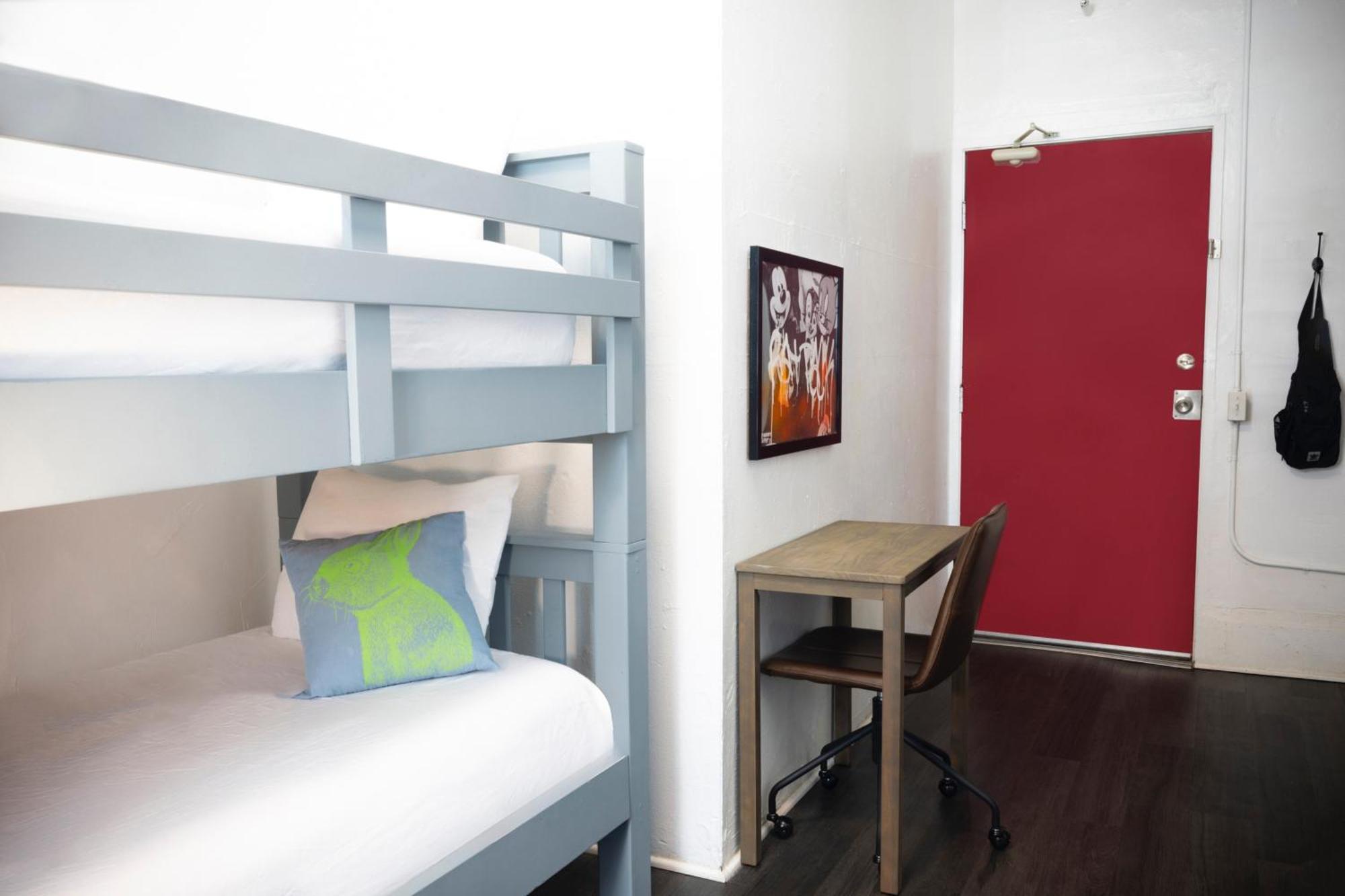American Hotel