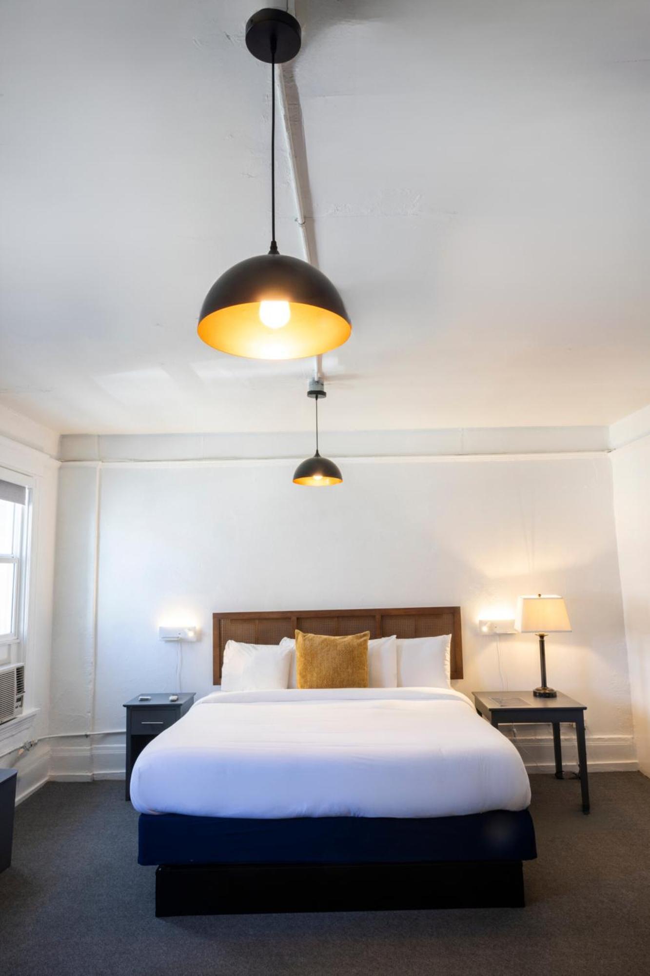 Hotel American