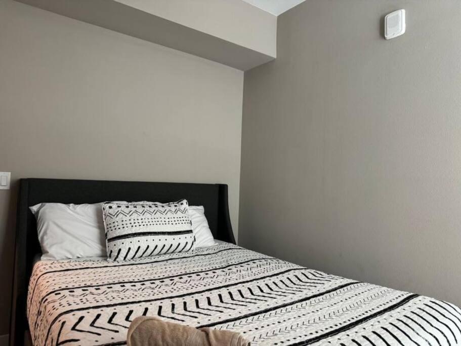 Spacious And Modern 3 Bedroom 2 Unit