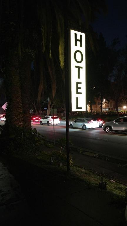Highland Gardens 2* Los Angeles