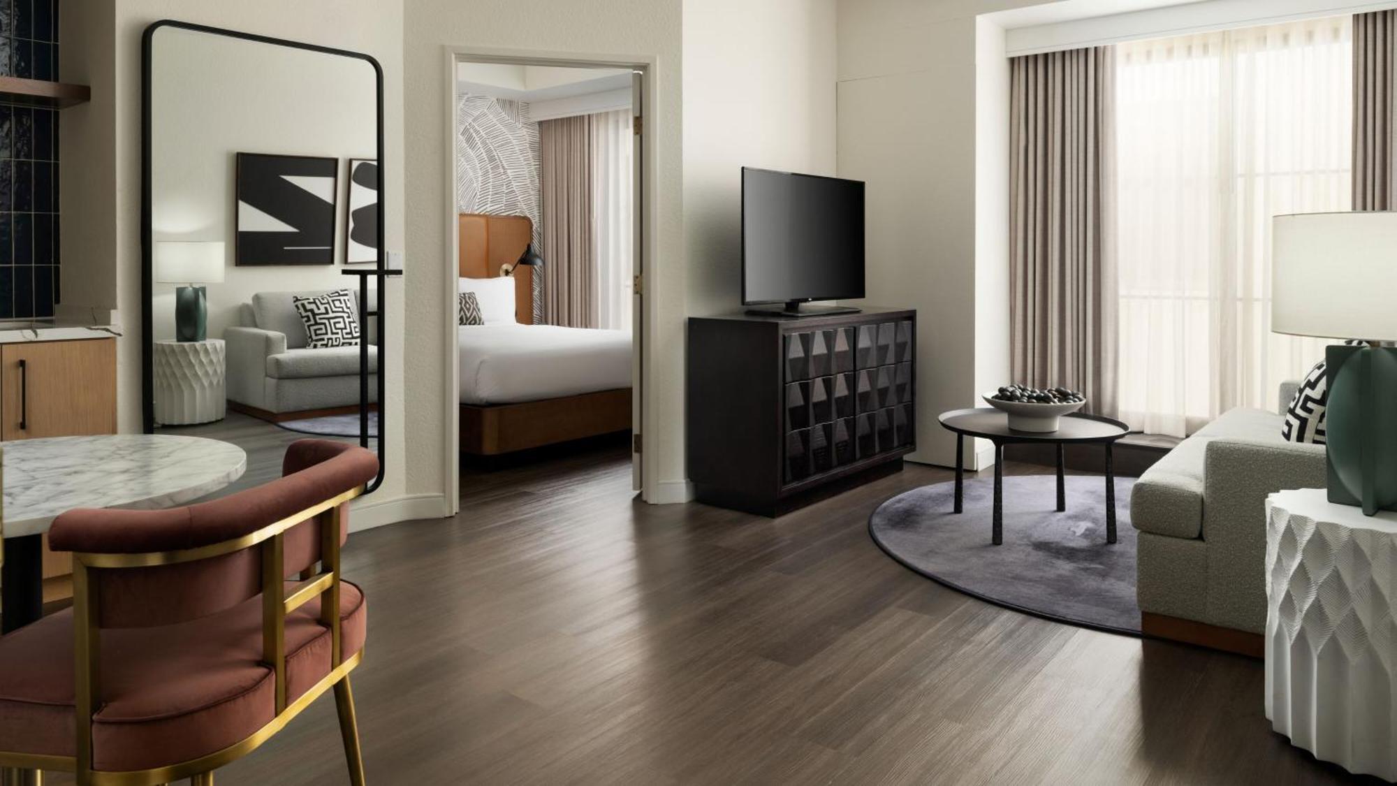 Burton House, Beverly Hills, A Tribute Portfolio Hotel 3*